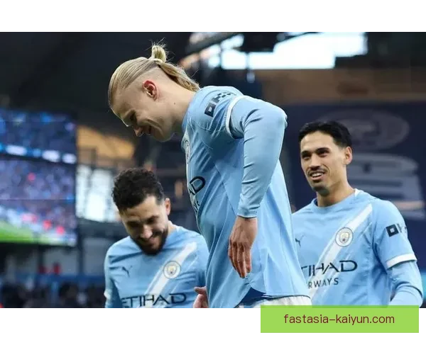 英超最新动态：佩里西奇在热刺表现稳健，助队争取更高排名